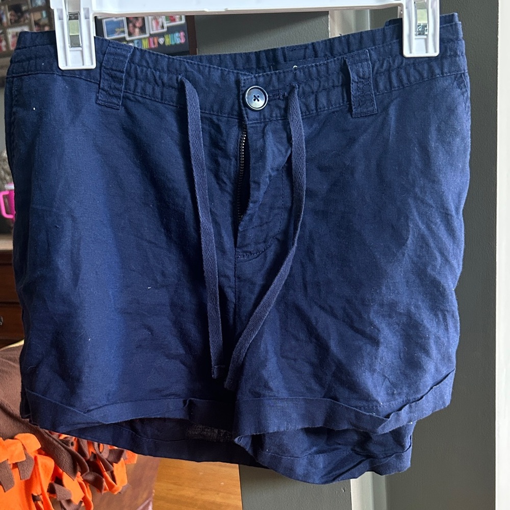 GAP Women's Navy Blue Flat Front Shorts